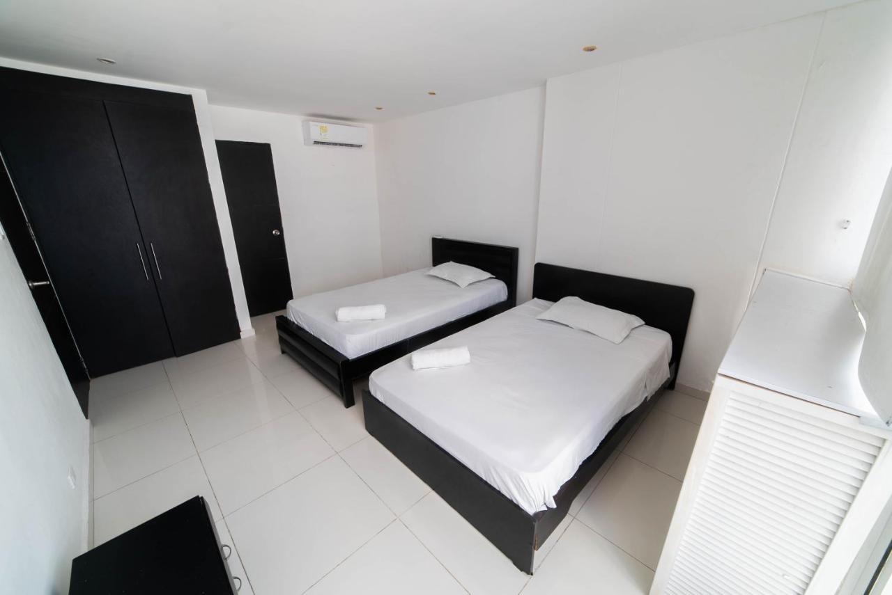 Cozy Apartment In El Laguito Cartagena Exteriör bild