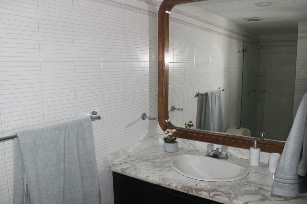 Cozy Apartment In El Laguito Cartagena Exteriör bild